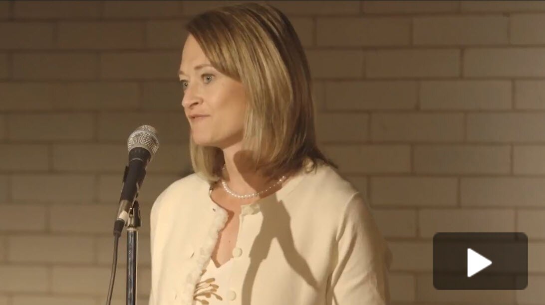 Video Thumbnail: Ovarian Cancer Storytelling Event: Dr. Graybill's story